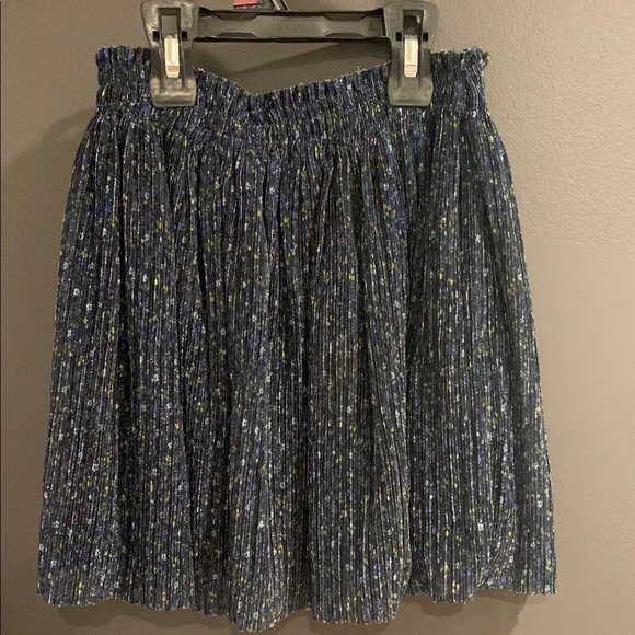 Zara Other - Zara Stylish Blue Pleated Skirt size 9